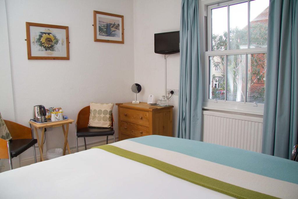 נורוויץ'' Wedgewood Guest House מראה חיצוני תמונה